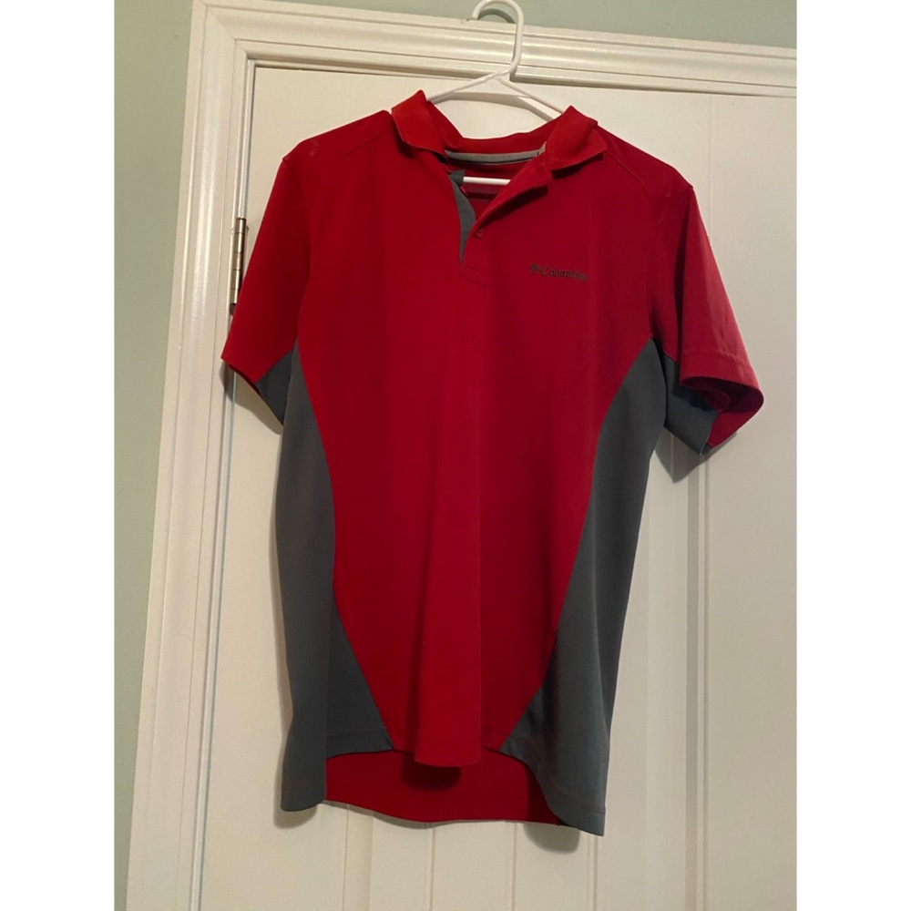 Columbia Small/Medium Men’s Red polo shirt